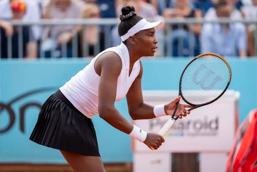 “Venus Williams defends Jannik Sinner from criticism after loss.”