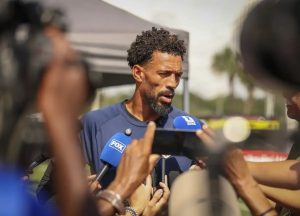“Vozinha becomes a global star after historic performance against Spain.”
