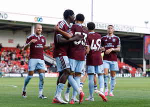 Aston Villa mostra potencial apesar de derrota amigável (VIDEO RESUMO)