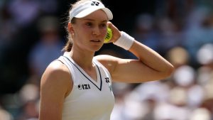 Elena Rybakina surpreendida por Elise Mertens e eliminada em Wimbledon