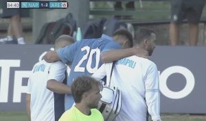 Napoli de Allegri perde com lesão preocupante de Lorenzo Lucca