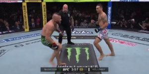 Mcgregor lesionado abandona combate após 69 segundos (VIDEO)