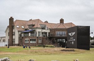 Suspensão no Scottish Open obriga jogadores a maratona no domingo