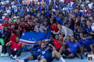 Cabo-Verdianos celebram equipa após estreia heróica no Mundial 2026