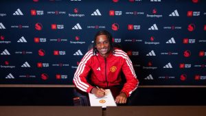 Manchester United secures the signing of winger Tyanan Thompson.
