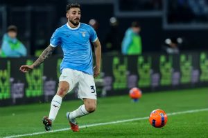 AC Milan perto de garantir Mario Gila por 22 milhões ao Lazio