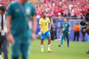 Ancelotti anuncia FIM de ciclo para Neymar, Casemiro e Danilo