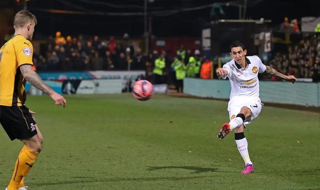 Ángel di maría apela a Messi para continuar na seleção Argentina
