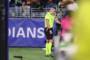 “Referees guarantee independence and deny favoritism in the world championship.”