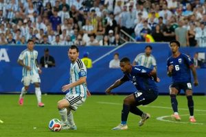 “Argentina eliminates Cape Verde after extra time and advances in the World Cup.”