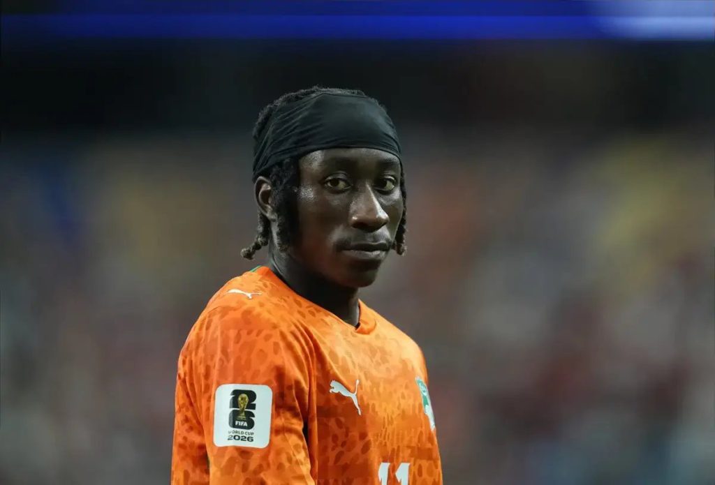 Arsenal entra na corrida por Yan Diomande após recusa de rogers