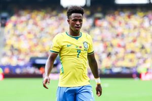 Arsenal explora contratação de Vinicius Jr para reforçar ataque