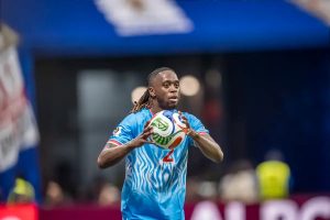 Arsenal surprises by targeting Wan-Bissaka as a right-back option.