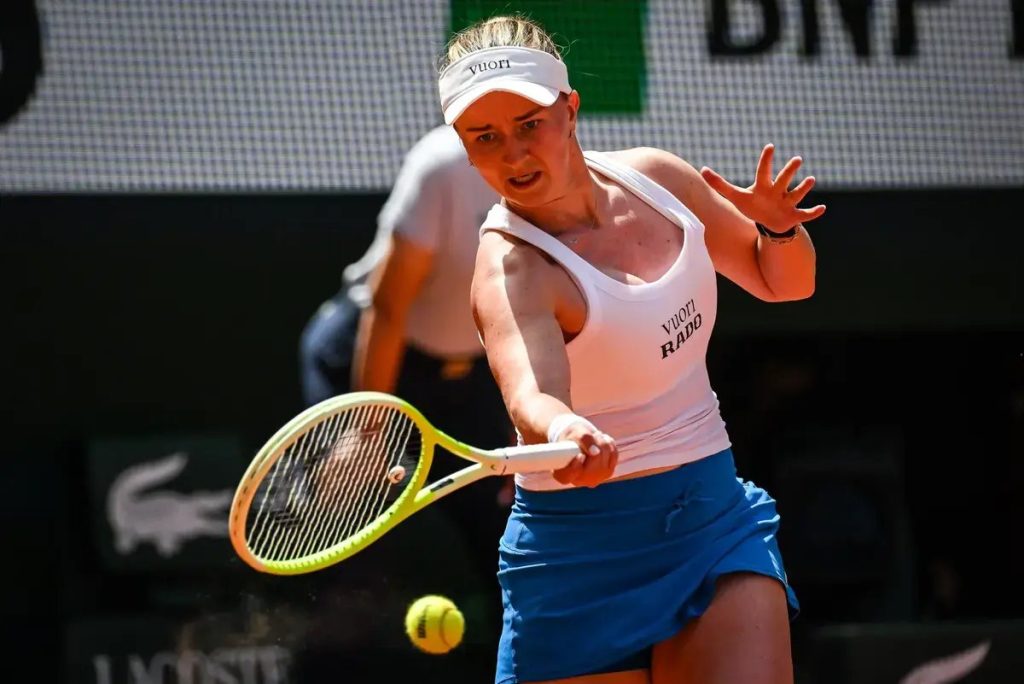 Barbora Krejcikova sobe 6 lugares no ranking WTA após vitória em atenas
