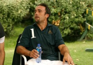 “Batistuta praises Scaloni and avoids choosing between Messi and Maradona.”