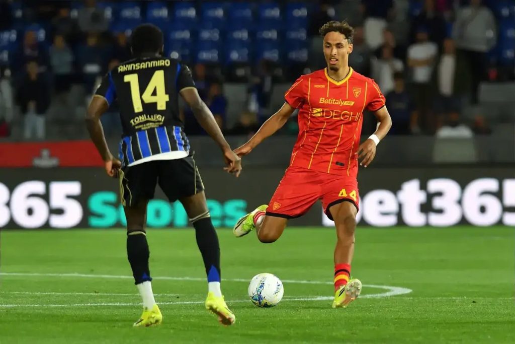 “Benfica interested in Tiago Gabriel but Lecce is asking for 20 million euros.”