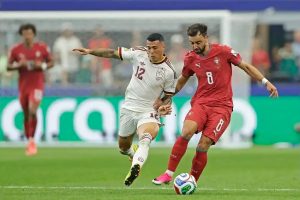 Bruno Fernandes will rise on the list of the highest-paid players, earning more than 400,000 euros per week.