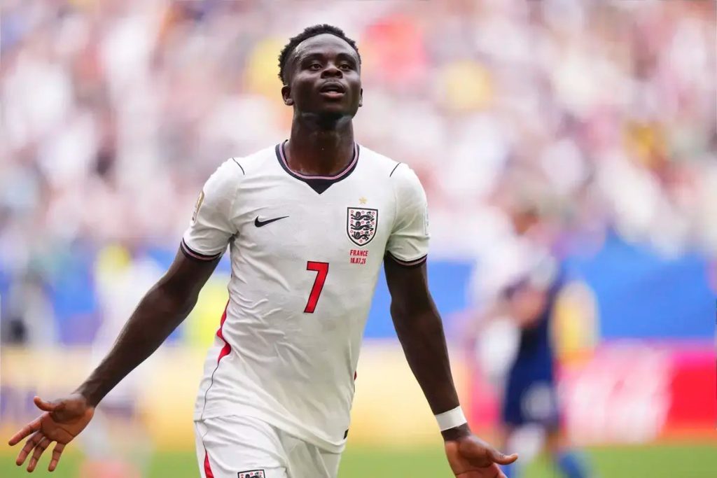 Bukayo Saka faz hat-trick e Inglaterra vence França 6-4 no Mundial 2026