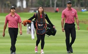 Charlie Woods disputa playoff para avançar no US junior amateur
