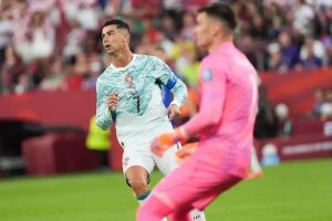 Cristiano Ronaldo enters the top 10 of scorers in World Cups at the age of 41.