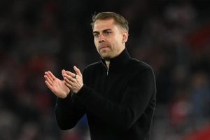 Eckert lamenta punição do Southampton no caso spygate