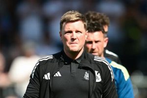 Eddie howe sai do Newcastle a 22 dias do início da Premier League
