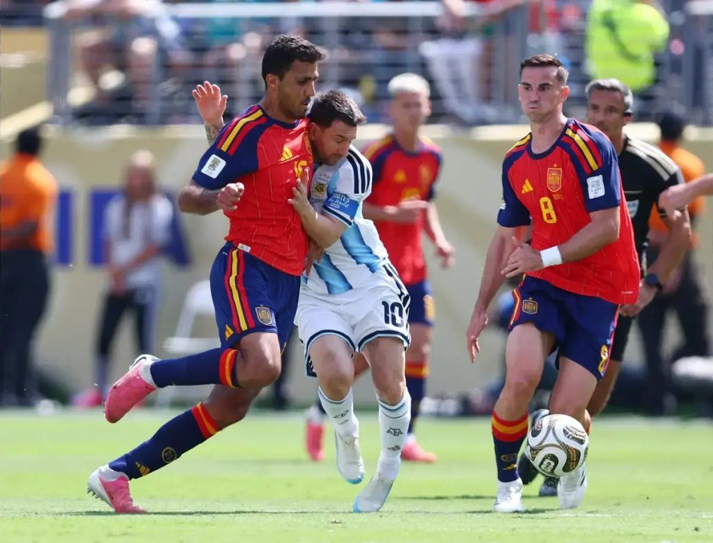 Espanha vence Argentina na final do Mundial 2026 com golo de Ferran Torres