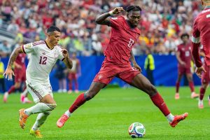 Fenerbahçe nega oferta milionária por Rafael Leão do Milan