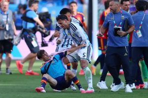 Gavi não acredita que Paredes deva ser suspenso após agressão