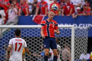 Haaland ultrapassa Man United em seguidores após o mundial