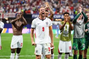“Harry Kane is decisive, France maintains winning streak, and Belgium surprises.”