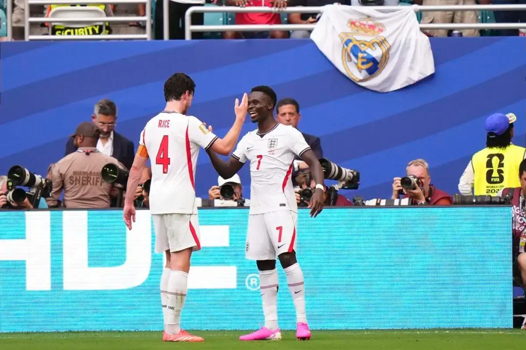 Inglaterra vence França e conquista terceiro lugar no mundial