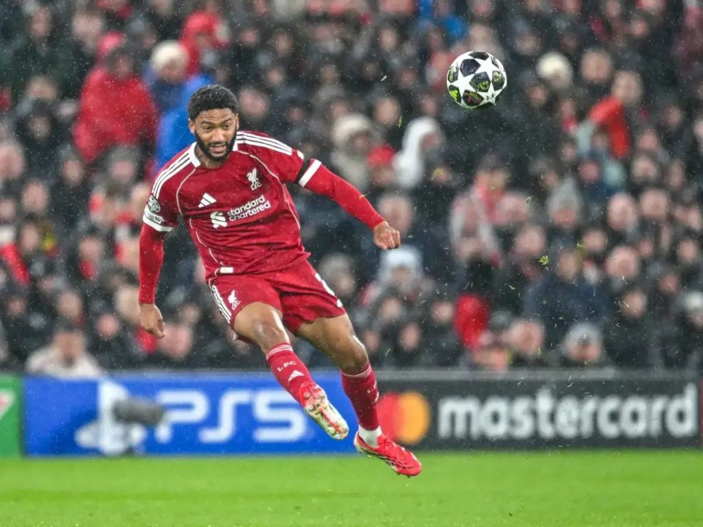Iraola lamenta lesão de Gomez e revela quando Jacquet pode estrear-se no Liverpool