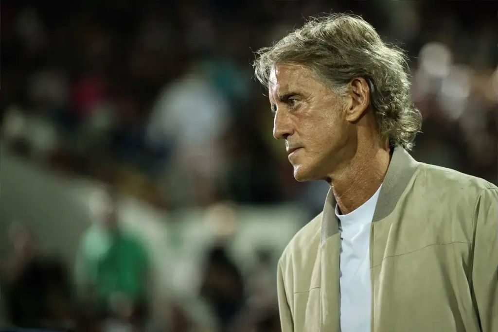 Italia entre Mancini e Conte num regresso ao passado
