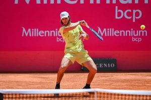 Jaime Faria chega aos quartos de final do estoril open