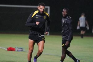 Karim Benzema recusa sair do Al Hilal apesar da pressão do clube