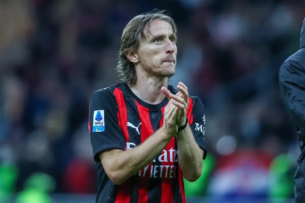 Luka Modric perto de renovar contrato com Milan até 2027