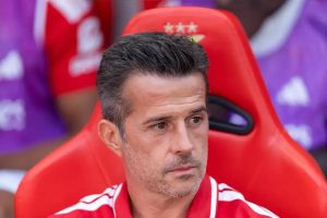Marco Silva destaca vitória justa e caminho longo para o Benfica