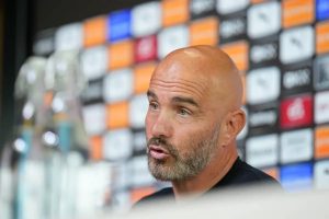 Maresca recusa copiar Pep e quer impor estilo próprio no Manchester City
