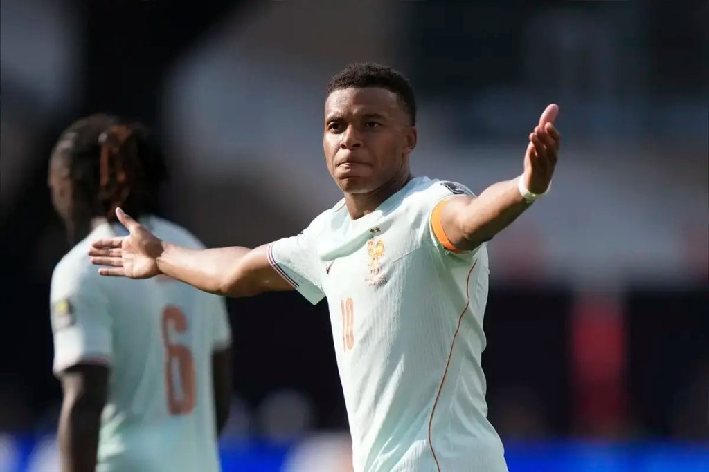 Mbappé e Kane disputam bota de ouro no mundial 2026