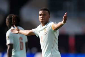 Mbappé and Kane compete for the Golden Boot in the 2026 World Cup.