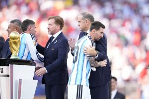 Messi mantém genialidade mesmo após mundial de despedida