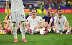 Messi, Mbappé, and Haaland are the main contenders in the battle for the top scorer of the World Cup.