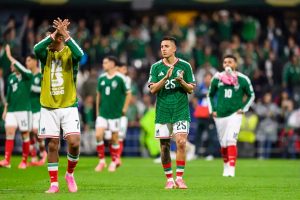 México sofre derrota histórica frente a Inglaterra no azteca e cai no Mundial