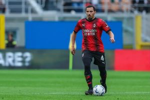 Milan rescinde com Ismael Bennacer antes de transferência para o qatar