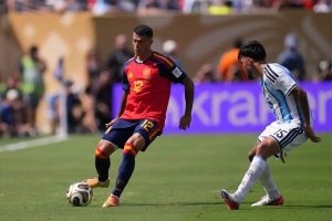 Pedro Porro é o defesa melhor classificado no mundial de 2026