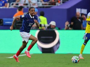 PSG demands 150 million for Barcola and halts plans of Liverpool and Arsenal.