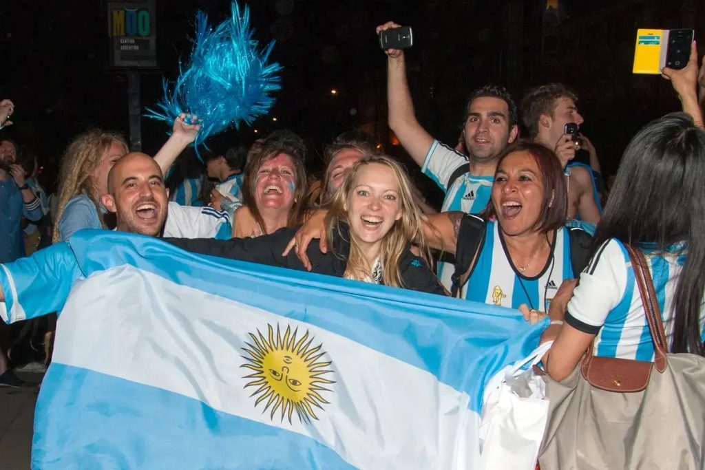 Rivalidade Inglaterra Argentina mantém-se intensa mas é só futebol