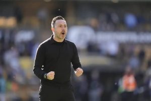 Roberto de zerbi exige saída de jogadores infelizes no tottenham