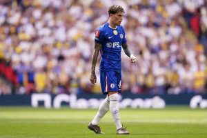 Roma avança com oferta por Garnacho e contacta West Ham por Summerville